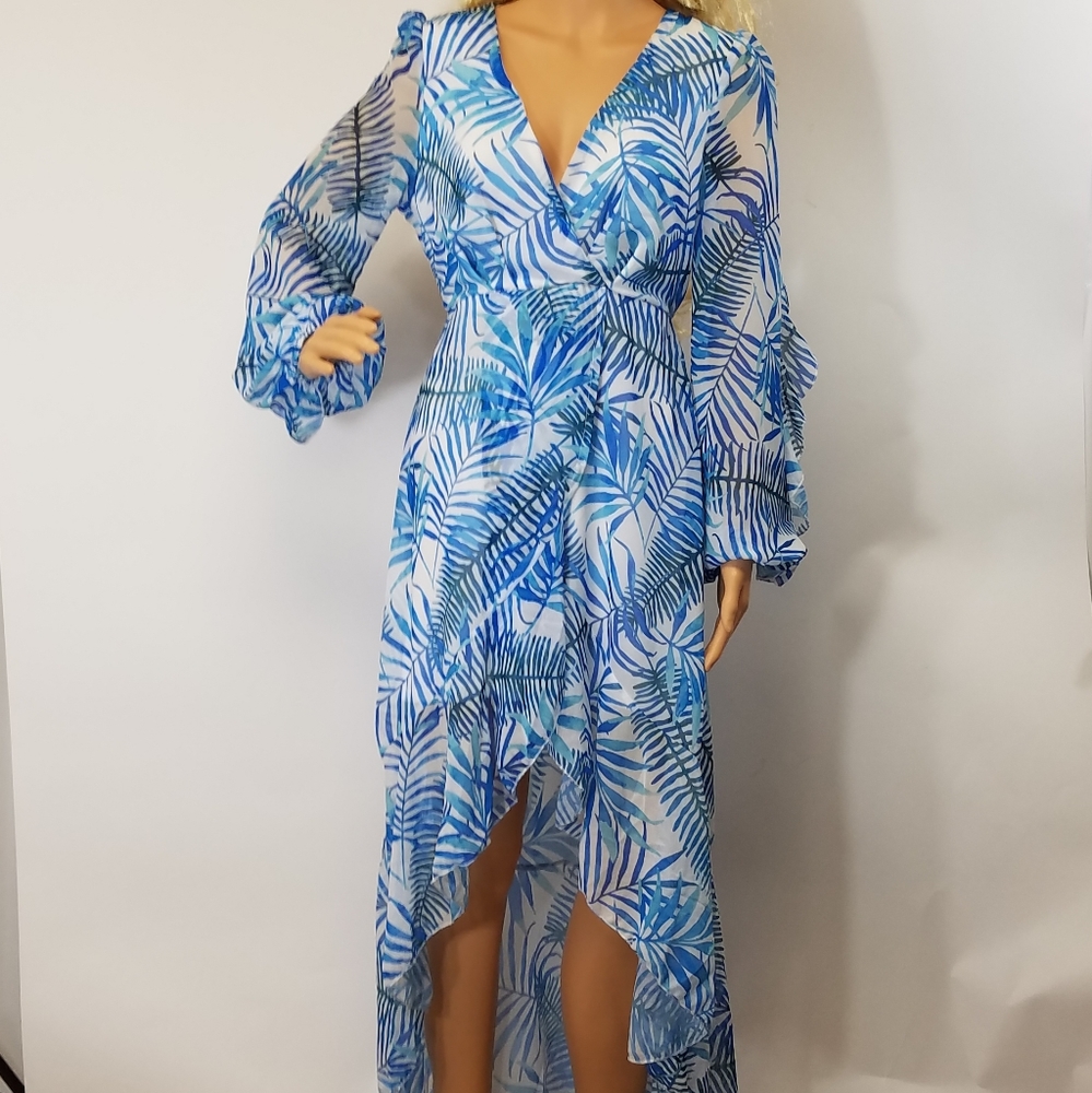 Fashion Nova Dress LS High Low Backless M - Picture 1 of 9